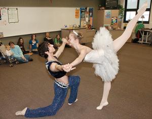 Canton Ballet Dancers